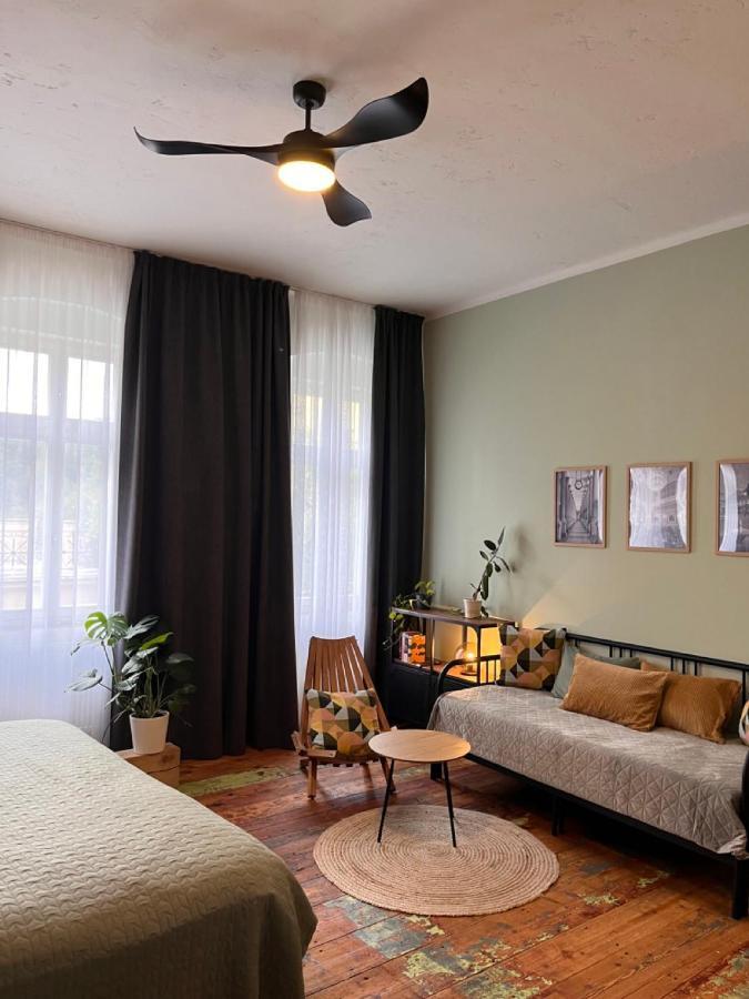 Four Rooms Carlsbad Authentic Karlsbad Buitenkant foto