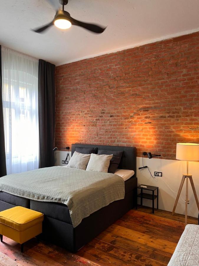 Four Rooms Carlsbad Authentic Karlsbad Buitenkant foto