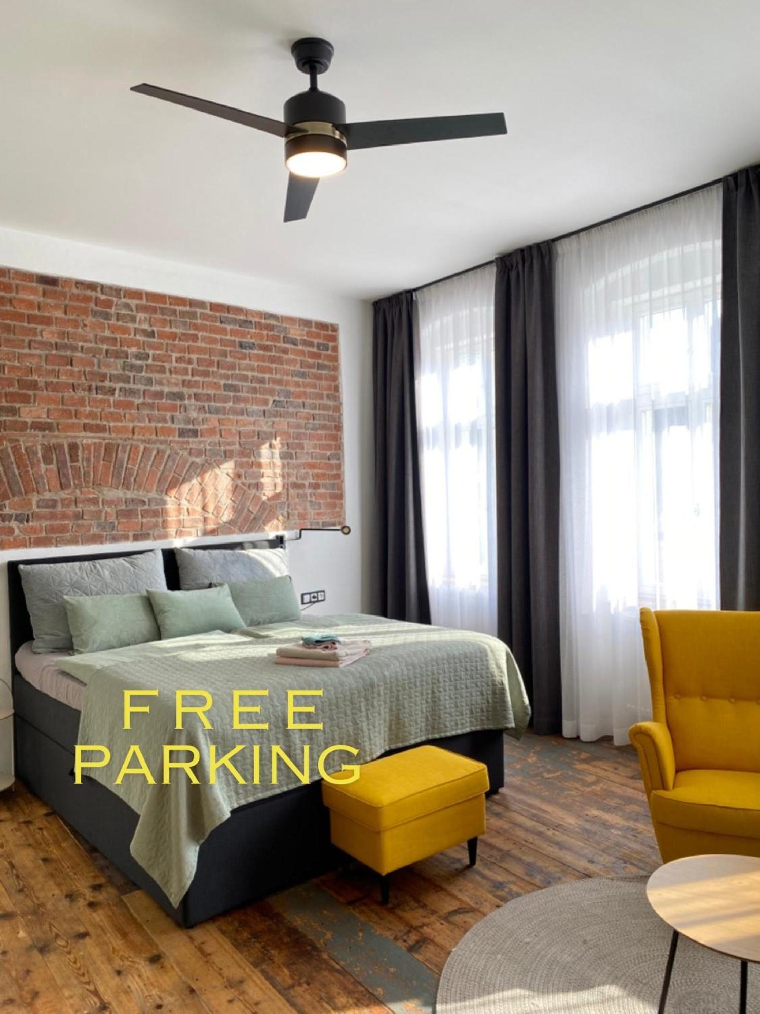 Four Rooms Carlsbad Authentic Karlsbad Buitenkant foto